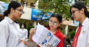 diem chuan vao lop 10 cac truong thpt cong lap ha noi 3 nam gan day 2518