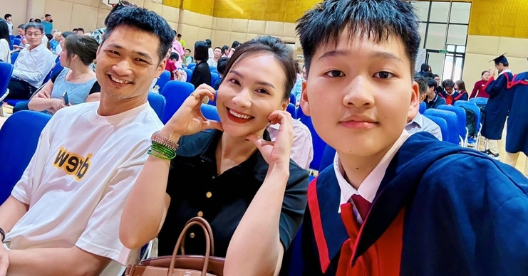 dien vien bao thanh xuc dong 15 nam lam me con trai dam vinh hung lon bong 2258