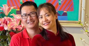 dien vien hong anh tuoi 49 lac quan sau bien co suc khoe vien man ben chong ceo 2237