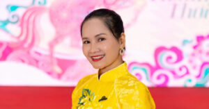 Dien Vien Minh Nguyet Vai Bien Song O Day Song Ngay Ay Va Bay Gio 1047