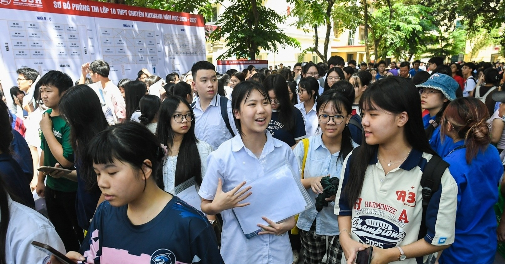 dieu dang suy ngam ve cuoc dua thi vao truong chuyen 2921