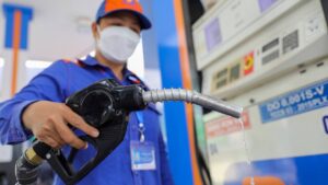 do xang dung ho day binh hay 50 nghin meo do xang tiet kiem tranh gian lan ai cung nen biet 200648.j