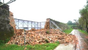 doan tuong hoang thanh hue bi do sap do mua lu 20260408054857