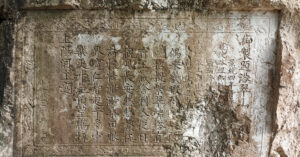 Độc lạ ngọn ‘núi thơ’ 700 tuổi ở Ninh Bình 1 doc la ngon nui tho 700 tuoi o ninh binh 1214