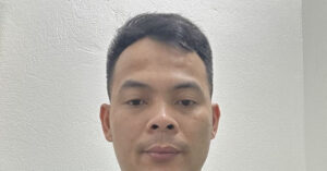 doi tuong 6 lan toi cua hang vang cam co 112 chi vang gia 953