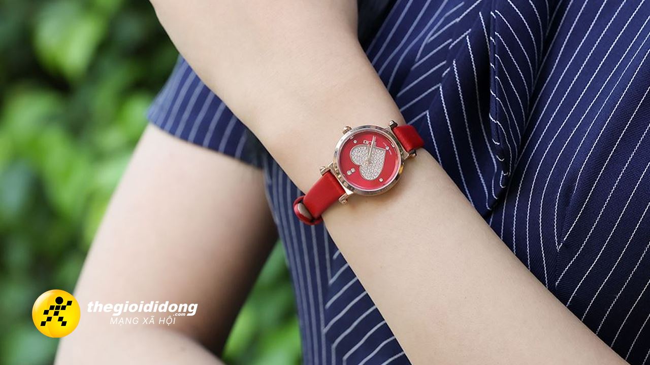 Dong Ho Do Gia Re 2639053790798034194