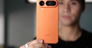 Trên Tay Chiếc &Amp;Quot;Pro Air&Amp;Quot; Từ Trung Quốc Mà Apple Và Samsung Phải Chào Thua: Nhẹ Hơn Iphone Air Và Galaxy S25 Edge Mà Pin 5.500Mah, Đủ 3 Camera, Giá Lại Rẻ Hơn Dscf7220 17697538113221302722458 1769835537360 17698355375641665043689 67 0 1317 2000 Crop 176983555