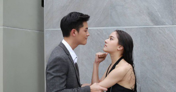 dua vo 3 trieu tien an van bi che it di lam ve nhin bat canh toan nuoc toi noi dien hat tung mam com