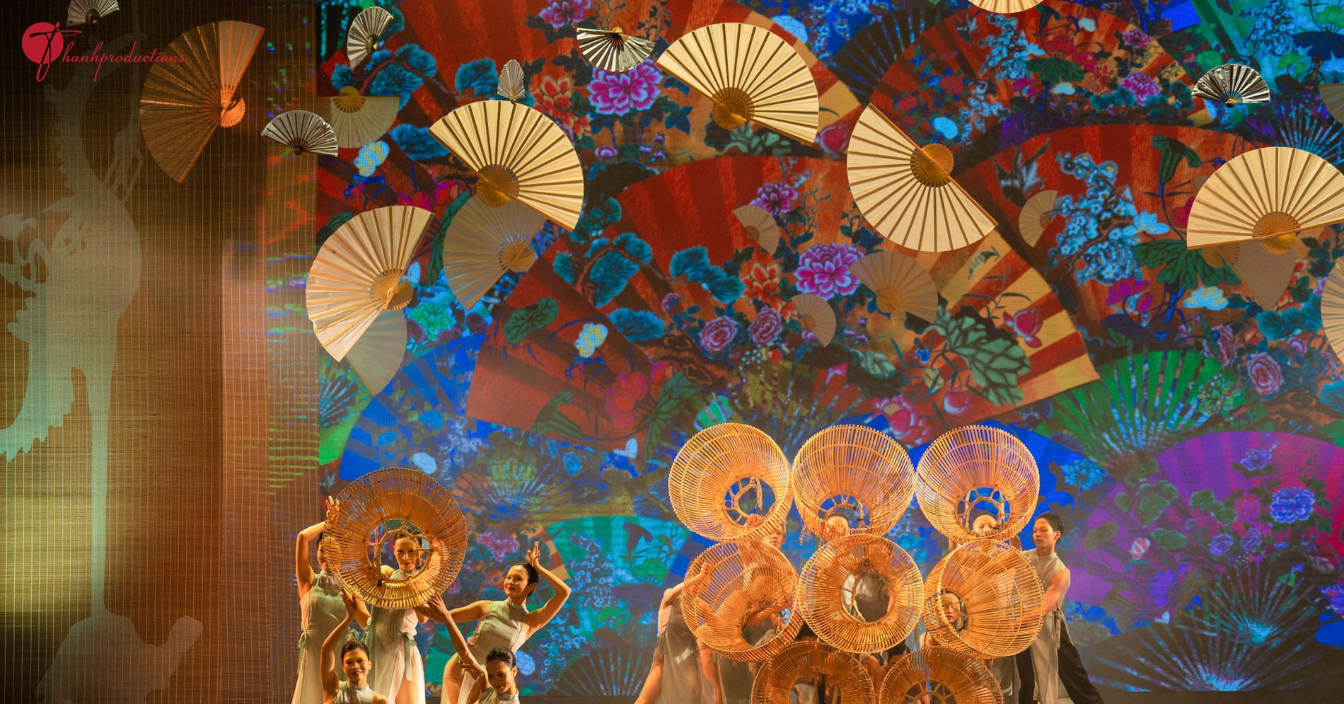 E Kip Do Tat Tay De Tao Ra Vo Ballet Thuan Viet 2437