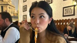 Ee5Bdc072Aef8192D41F5D0F25918B3A 20