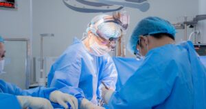 Ekip Phau Thuat Bvcc 17566349782761651456264 90 0 1690 2560 Crop 1756636134071313407706