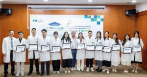 Fv1 17618115642671789774573 21 0 373 563 Crop 1761811909047774721614