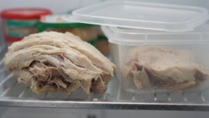 ga luoc de tu lanh may ngay van ngon thoi han bao quan chuan giup tranh hong mat chat 070852