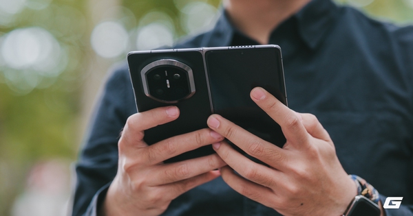 Genk Huawei Mate X7 1 176857920771211639068 202 0 1040 1600 Crop 17691551493611472679632