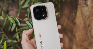 Genk Iqoo 15 42 1761115290845681943647 57 0 1052 1900 Crop 17611416433561855066741