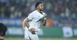 Ghi bàn thắng đầu tiên ở V-League, Xuân Son nói điều bất ngờ 1 ghi ban thang dau tien o v league xuan son noi dieu bat ngo 2304