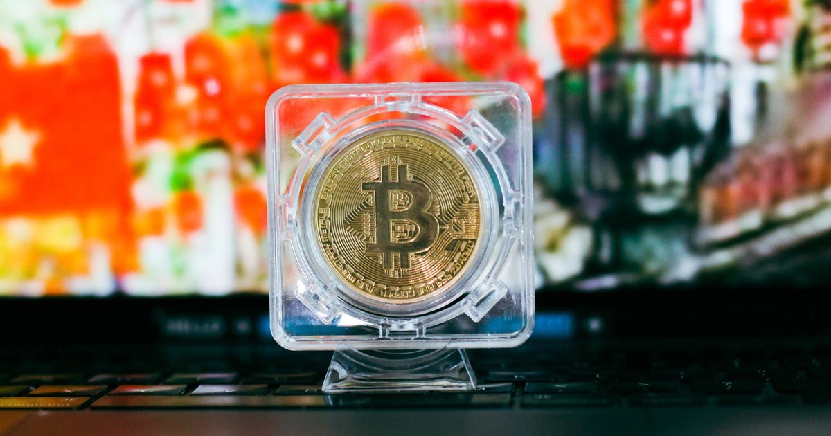gia bitcoin hom nay273thanh nien 17745842243501931280485 213 0 1470 2400 crop 1778857273997117345903