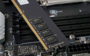 Chip nhớ Trung Quốc tràn ngập thị trường, giá RAM và SSD có thể hạ nhiệt 5 gia ram va ssd co the ha nhiet