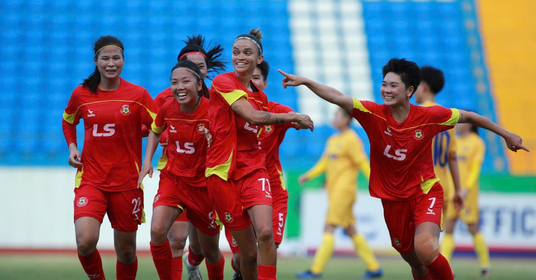 giai nu cup quoc gia 2026 tp 2013