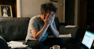 giau vo cam so luong cho em ho vay tien gio toi trang tay ganh no 893