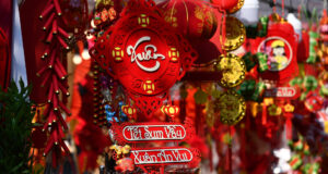 Giỏ quà Tết đắt đỏ 'không cánh mà bay', con dâu bật khóc khi biết lý do 1 gio qua tet dat do khong canh ma bay con dau bat khoc khi biet ly do 1017