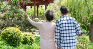 Gửi Đều Đặn 10 Triệu Đồng Mỗi Tháng, Tôi Chết Lặng Khi Thấy Cuộc Sống Ở Nhà Của Bố Mẹ Gui Deu Dan 10 Trieu Dong Moi Thang Toi Chet Lang Khi Thay Cuoc Song O Nha Cua Bo Me 145