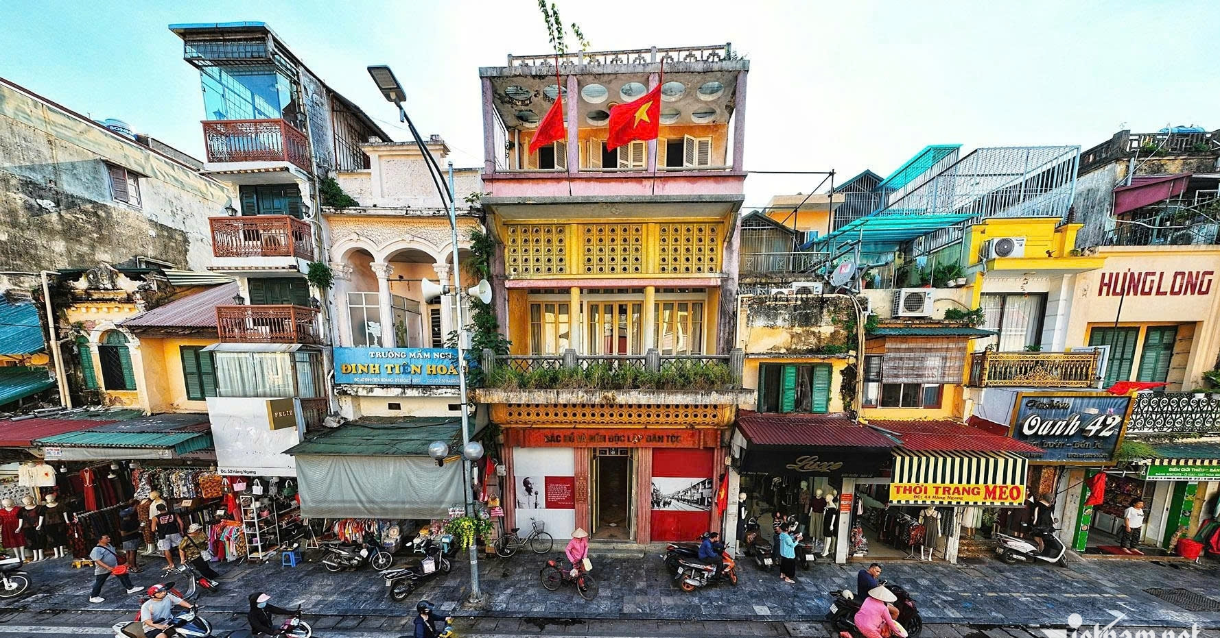 ha noi du kien yeu cau dan vung loi dang ky lo trinh doi xe may xang 943