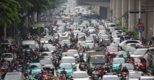 ha noi dua ra lo trinh chuyen 100 taxi chay xang dau sang xe dien 4