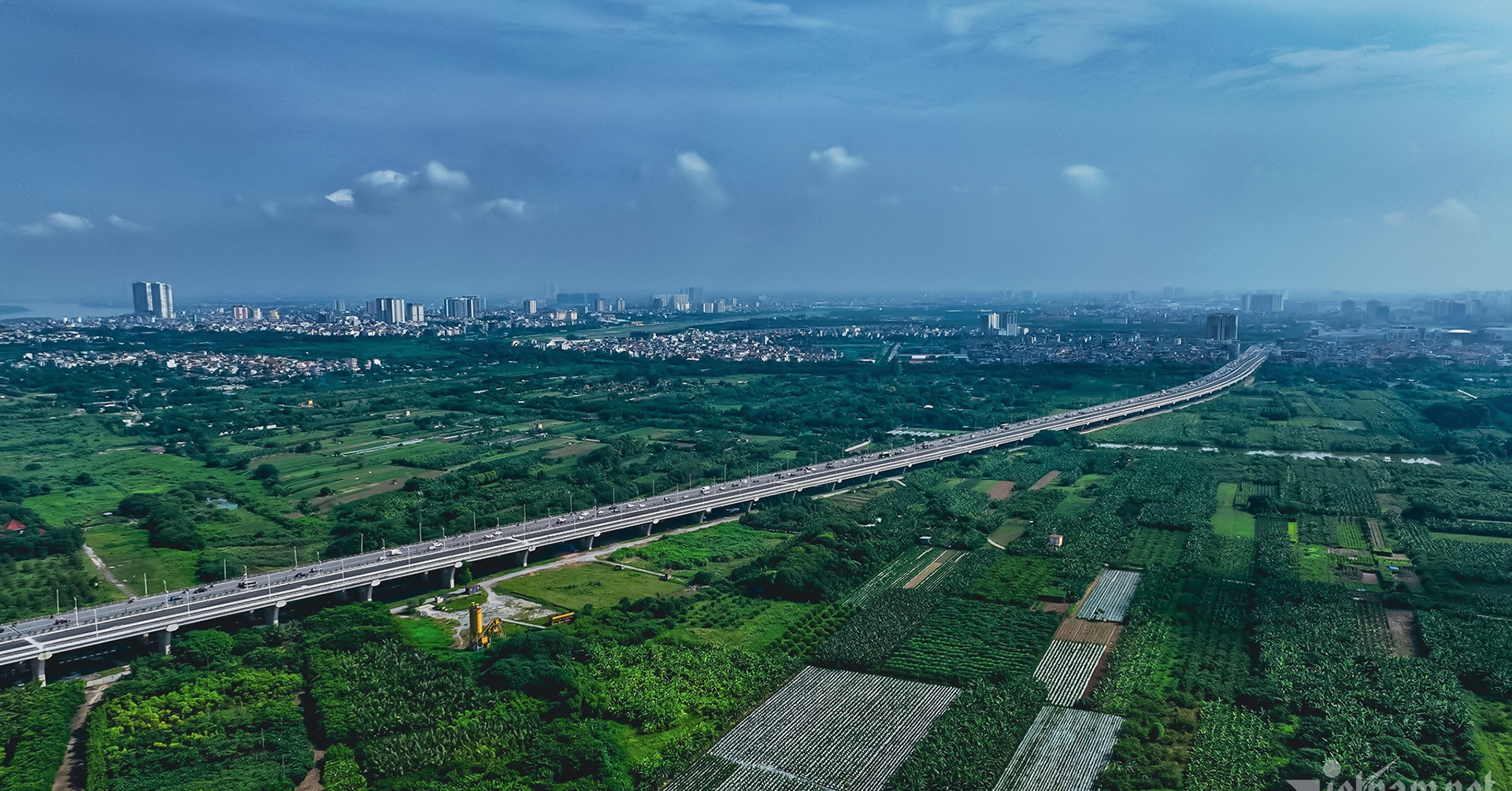 ha noi tu quay lung ra song den khat vong ky tich song hong 4006