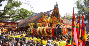 hang nghin nguoi tray hoi ruoc phao dong ky dau xuan 1028