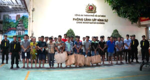 hang tram canh sat dot kich hai soi bac quy mo lon o tphcm bat giu 83 doi tuong 569