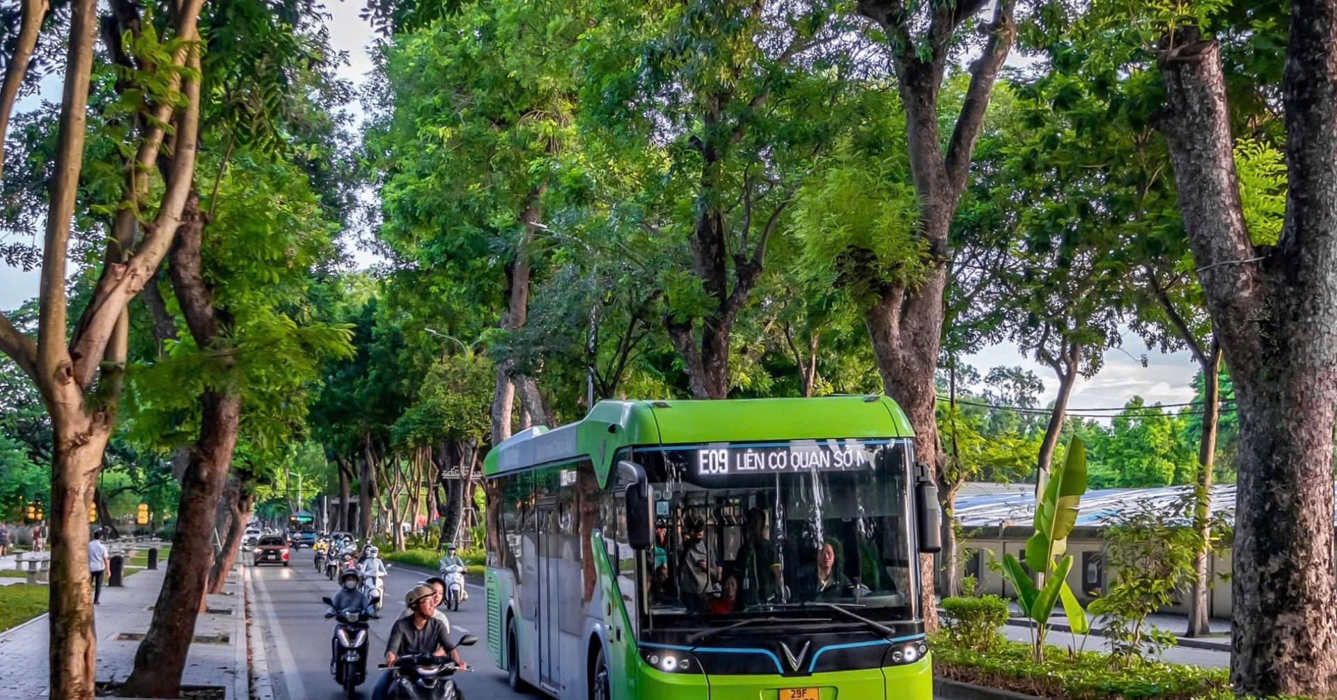 hanh trinh 7 nam vinbus dua xe buyt xanh tro thanh lua chon tin cay o do thi 2385