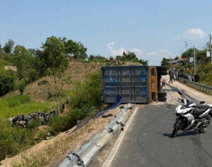 hien truong vu tai nan dac biet nghiem trong lam 3 nguoi tu vong