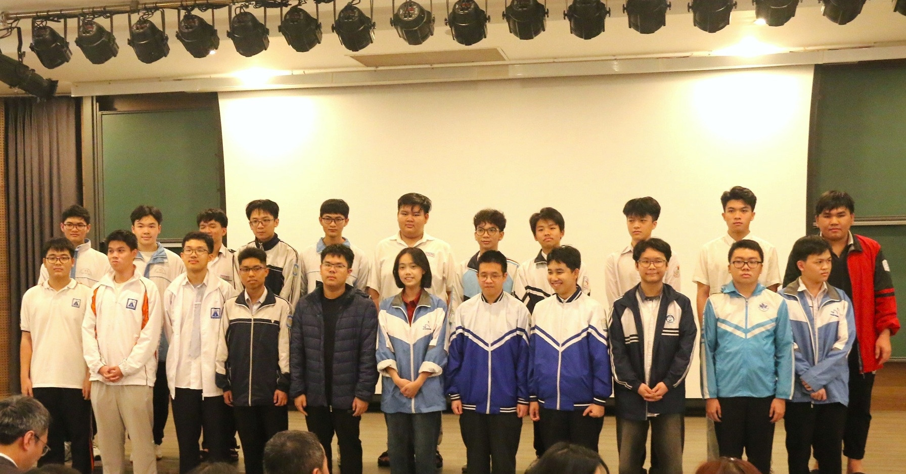 hieu truong dh su pham ha noi moi dich danh hoc sinh dang ky xet tuyen thang tu lop 11 1122