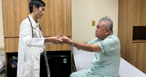 Hinh Anh Bs Tham Kham Bn 17701931549771854858449 95 0 845 1200 Crop 17701932032631131050026