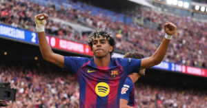 hlv hansi flick linh cam tot barca dau atletico nhan nhu yamal 967