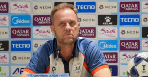 hlv polking noi dieu bat ngo khi cahn bi xu thua 0 3 o cup chau a 1353