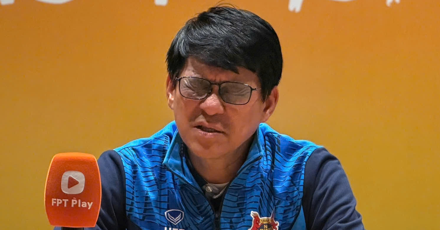 Hoa Doi Cuoi Bang Hlv Vu Tien Thanh Mong Cahn Khong Thang Ha Noi 2320