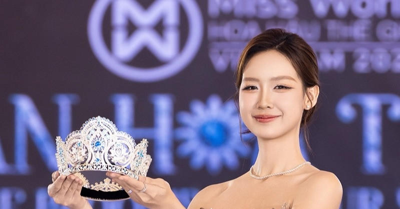 hoa hau le nguyen bao ngoc xinh dep ben chiec vuong mien dinh 3 1974