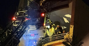 hoa hoan tai nha dan o trung tam tphcm 5 nguoi duoc giai cuu 759