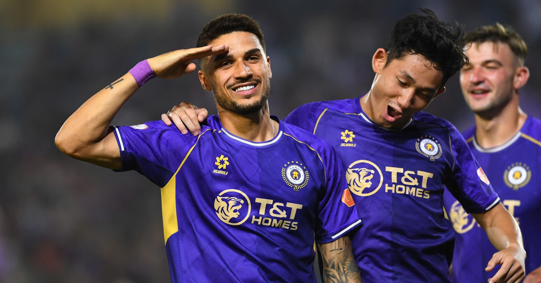 hoang hen de xuan son hlv ha noi fc noi ve tran thang nam dinh 2484