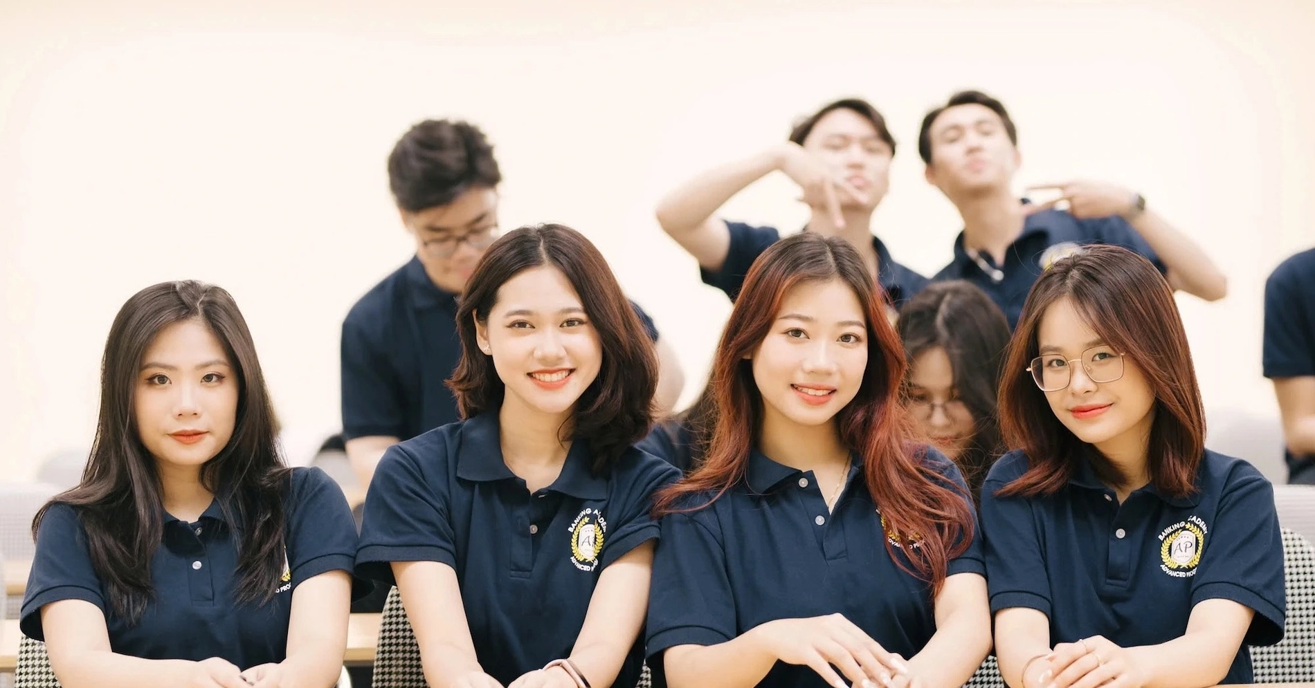 hoc nganh quan tri kinh doanh co de xin viec 2714