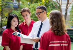 Học viện Ngân hàng vẫn xét tuyển học bạ, quy đổi IELTS từ 5.5 1 hoc vien ngan hang 587