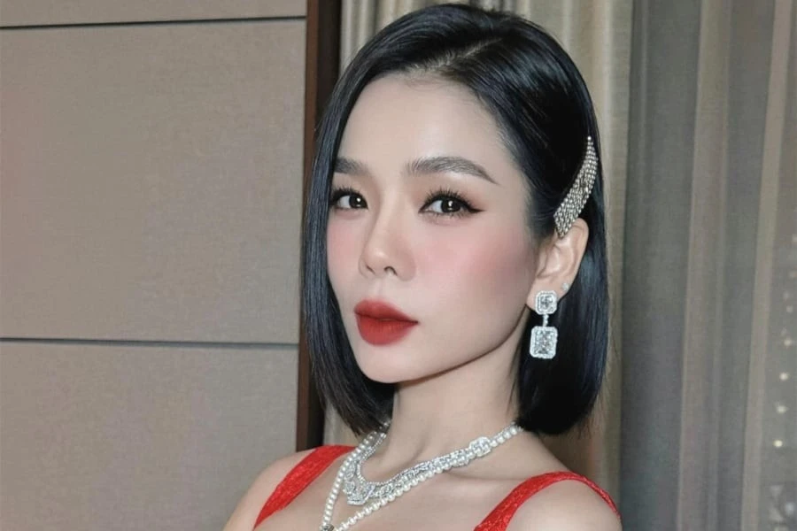 Hoen O Hinh Anh Nghe Si Vang Tuc Voi Khan Gia 526F8525581343C9B426194078088E94 1569