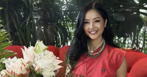 hong nhung u60 van tre dep nsnd pham phuong thao hat xong lai xo ung lam vuon 3006