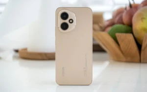 honor 400 series so huu thiet ke bieu tuong voi bo cuc da goc doc dao 1750932313188655468416 61 0 13