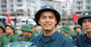 huong dan vien gac viec luong cao viet don tinh nguyen khoac ao linh 1274