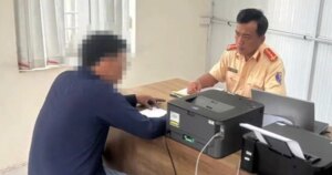 img4071 1772808191085654673449 135 122 506 830 crop 17728083108631129615450