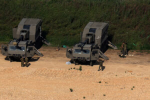 israel ngung ban lebanon