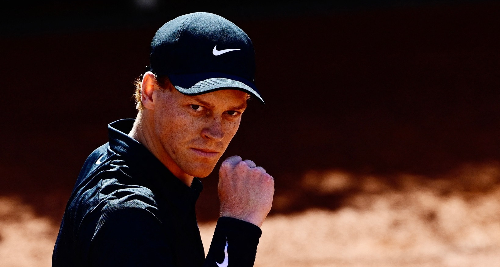 jannik sinner toc thang vao vong 4 rome open 46